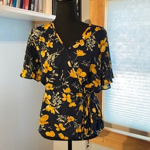 Sienna Sky Faux Wrap 3/4 Sleeve Top Size Small